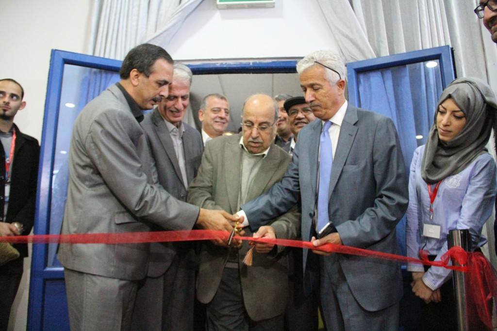 انطلاق فعاليات معرض ومؤتمر الصناعات الانشائية الفلسطينية 2014 في مدينة البيرة انطلاق فعاليات معرض الصناعات الانشائية