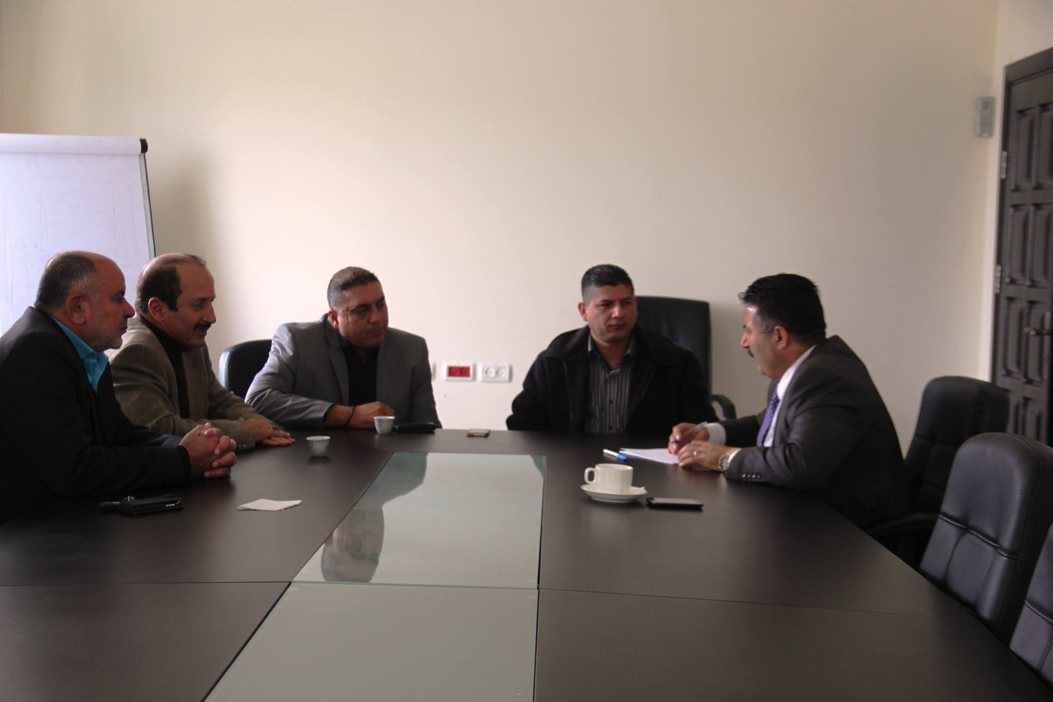 بلدية بيتونيا تُشكل لجنة طوارىء للعمل في كافة احياء المدينة خلال فصل الشتاء بلدية بيتونيا