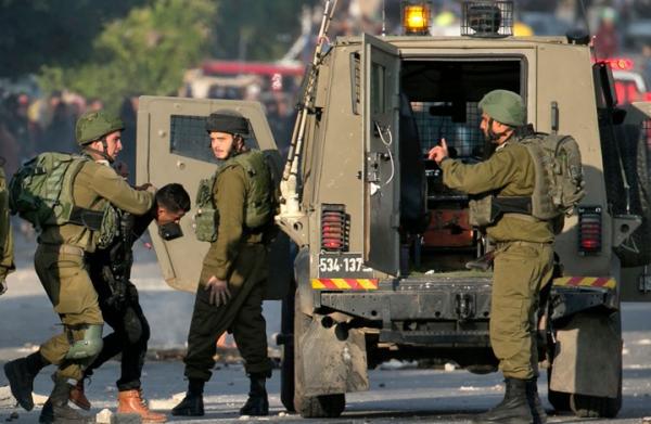اعتقالات بمداهمات للاحتلال في الضفة