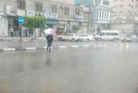 ساعات قليلة تفصلنا عن أجواء ماطرة وعاصفة أجواء ماطرة