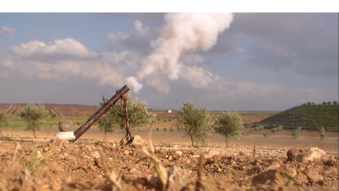 قذيفة هاون من سوريا تسقط على الجولان المحتل قذيفة هاون من سوريا تسقط على الجولان المحتل