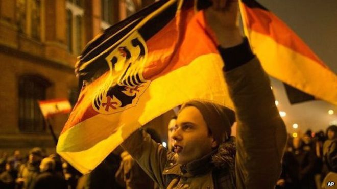 ألمانيا: مسيرات مناوئة للإسلام وأخرى تعترض عليها صورة من المكان