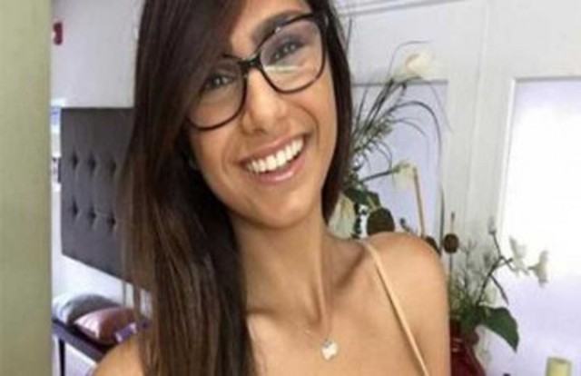 ميا خليفة "تعتذر" ! ميا خليفة