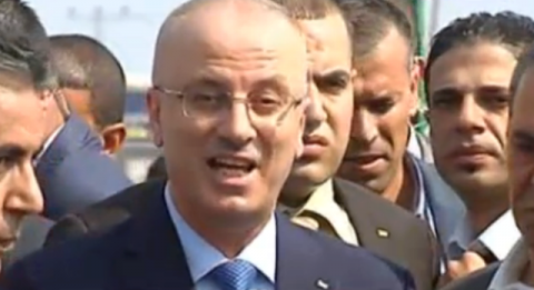 الحمدالله يغادر القطاع استعدادا لمؤتمر الإعمار بالقاهرة الحمدالله