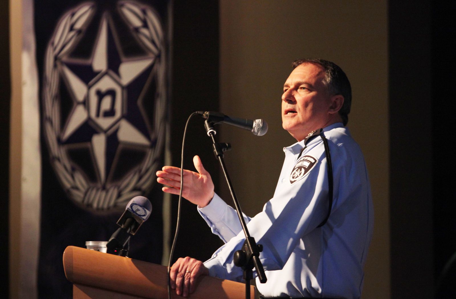 مفتّش الشرطة الإسرائيلية: حادثة الدهس بالقدس متعمّدة مفتّش الشرطة الإسرائيلية: حادثة الدهس بالقدس متعمّدة