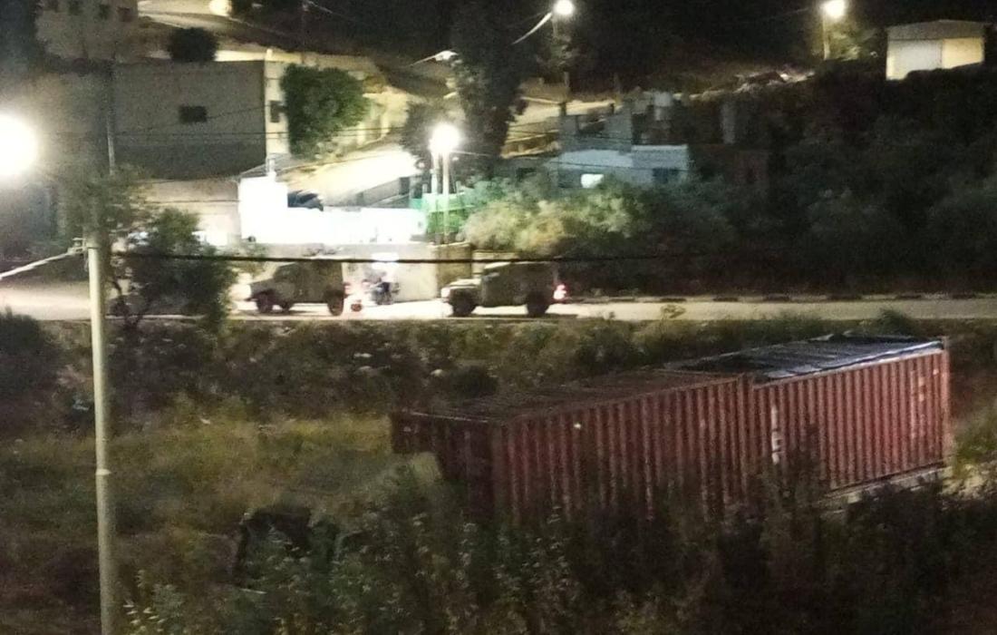 إصابة شاب واشتباكات مُسلحة خلال اقتحام الاحتلال لجنين وطولكرم