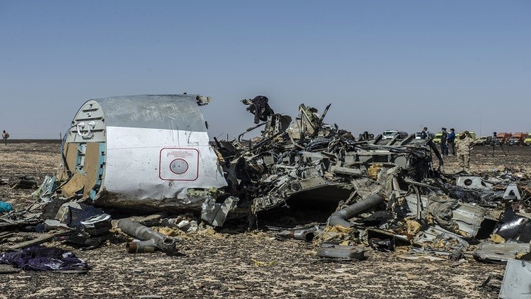 إلقاء القبض على فني يشتبه به بزرع قنبلة بالطائرة الروسية