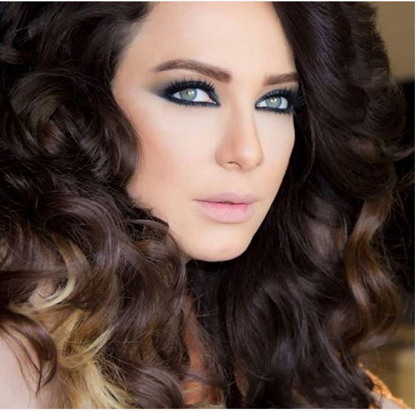 سلاف فواخرجي تكشف عن عمرها الحقيقي