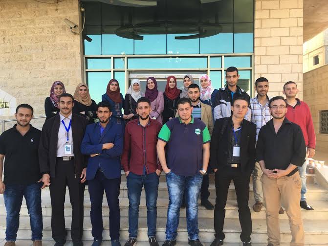 "الخضوري" تفوز بالمركز الأول على مستوى فلسطين في مسابقة كأس التخيل لمايكروسوفت لعام 2016