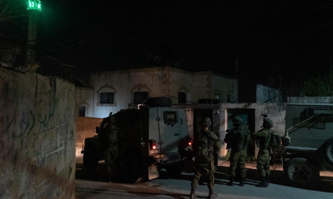 اعتقالات بالضفة والاحتلال يلاحق قيادات من حماس