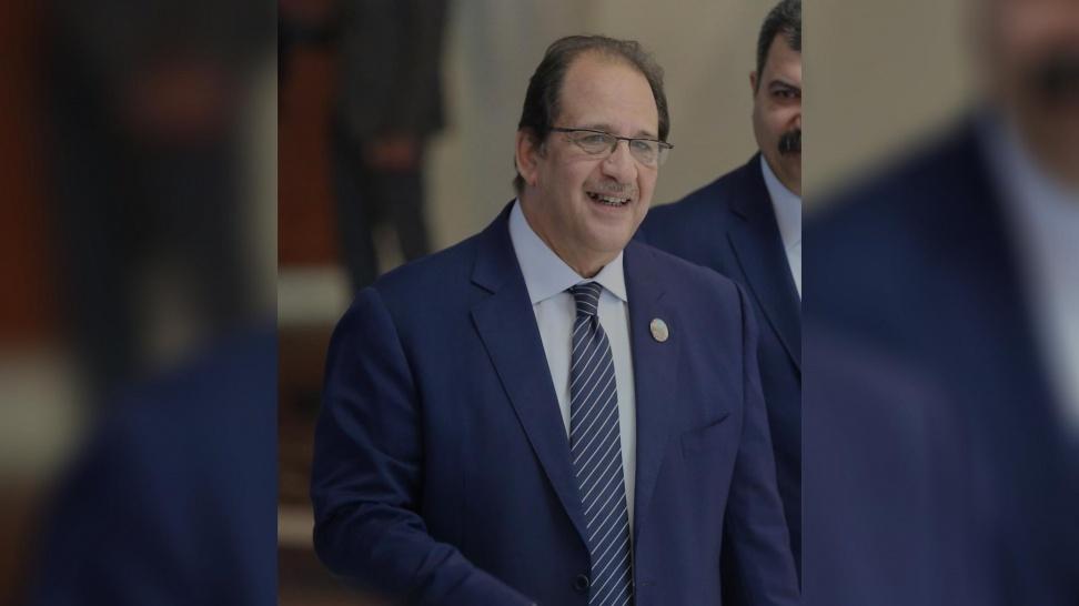 جولة مكوكية بين مصر وغزة ورام الله اليوم وحماس ترفض شرط "اسرائيل" للإعمار