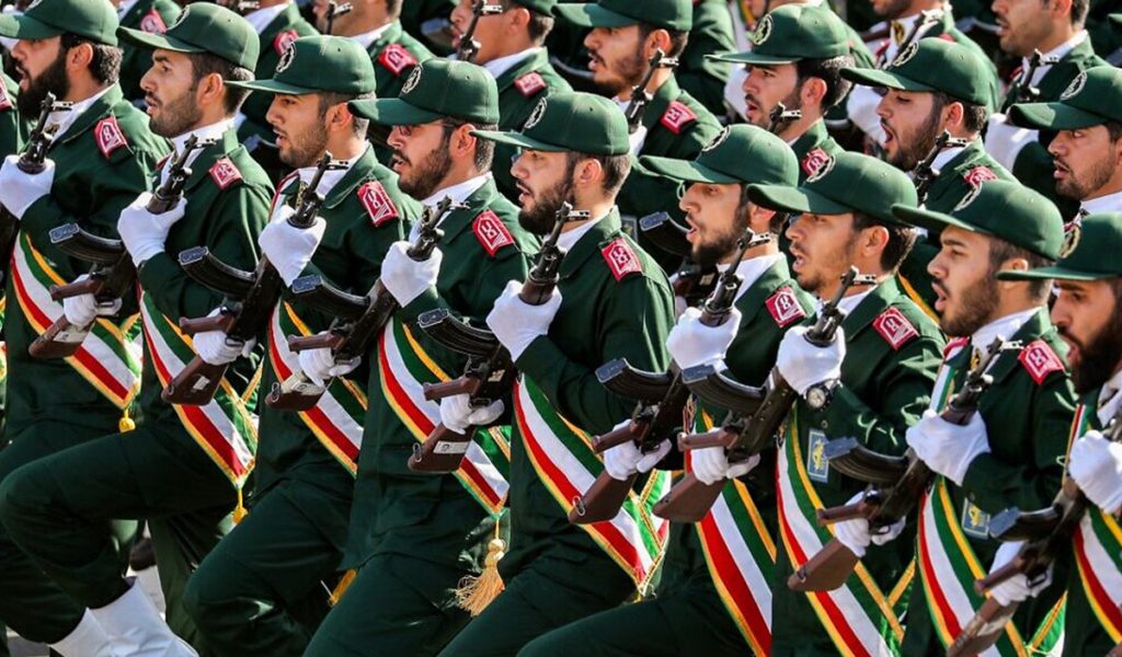 مصادر: الحرس الثوري يحدد الخطوط الحمراء الإيرانية المتعلقة بالهجوم الإسرائيلي المتوقع