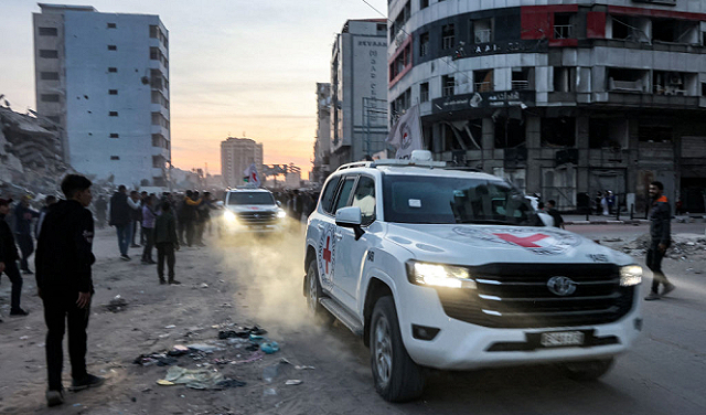 الصليب الأحمر: الوضع في غزة جحيم على الأرض ومكاتبنا استهدفت بشكل مباشر