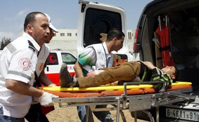 إصابتان واعتقالات في نابلس جريح