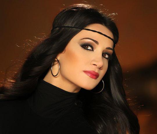 بالصور: مفاجأة جمهور ديانا حداد لها ديانا حداد