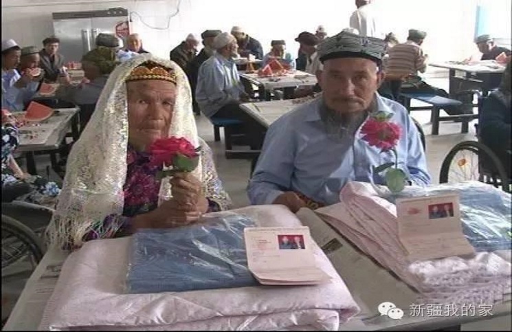سبعيني يتزوج معمرة عمرها 117 عاما سبعيني