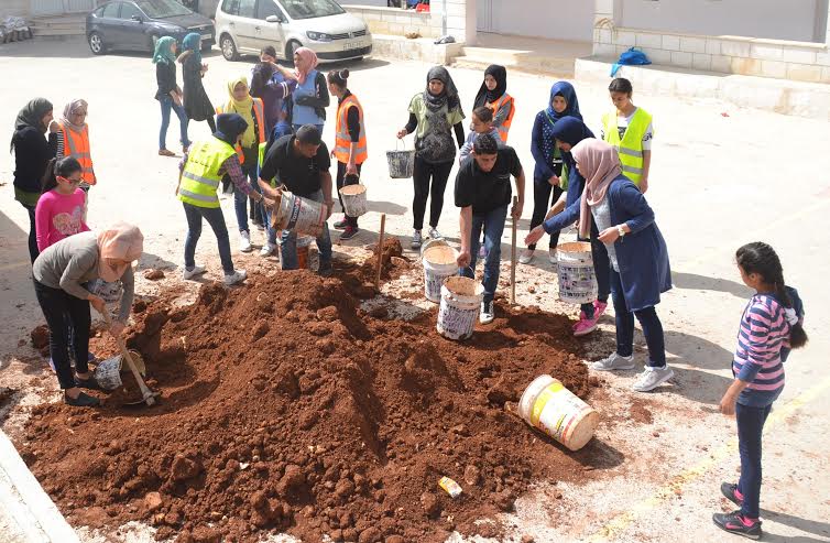 إسناد الطلبة تطلق مبادرة "نعم لمدرسة أجمل" إسناد الطلبة تطلق مبادرة "نعم لمدرسة أجمل"
