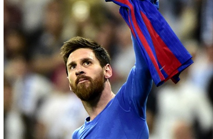 ميسي ينوي الرحيل عن برشلونة ويوقف مفاوضات "تمديد عقده"