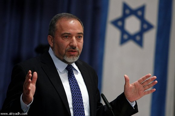 ليبرمان يأمل أن يتم إلغاء هوية سكّان القدس ليبرمان