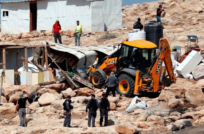 الحكومة الاسرائيلية تطالب بتمديد إضافي لإخلاء خان الاحمر