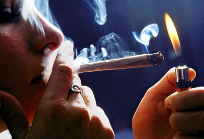 أم تبلغ الشرطة عن ابنها لتعاطيه المخدرات في الخليل تعاطي المخدرات