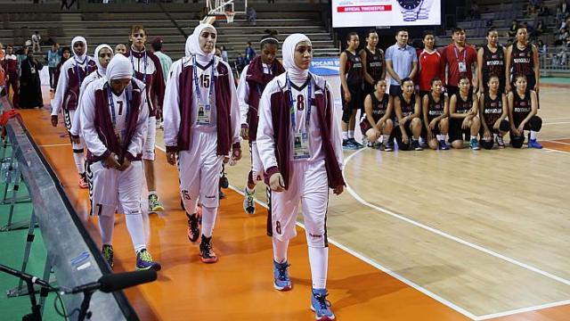 الفريق القطري للسيدات يرفض خوض مبارة أمام منغوليا بسب الحجاب قطر سلة