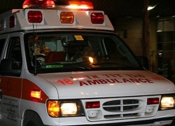 إصابة شابين من نابلس اسعاف