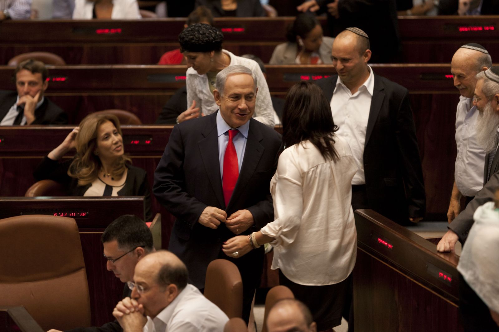 هل ستصمد حكومة نتنياهو؟ إجابة اسرائيلية ائتلاف نتنياهو الحكومي