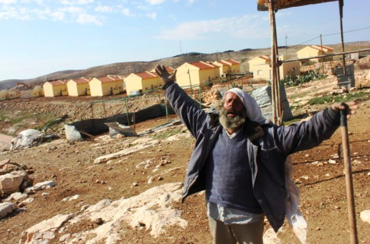 هآرتس : 30 عائلة فلسطينية مهددة بالطرد من بيوتها المقامة شرق القدس