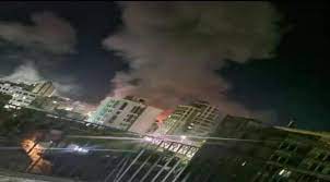 التحالف يقصف معسكر التشريفات وملعب الثورة بصنعاء