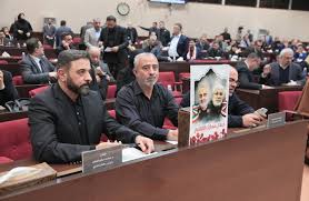 برلمان العراق يصوت لصالح إخراج القوات الأجنبية من البلاد