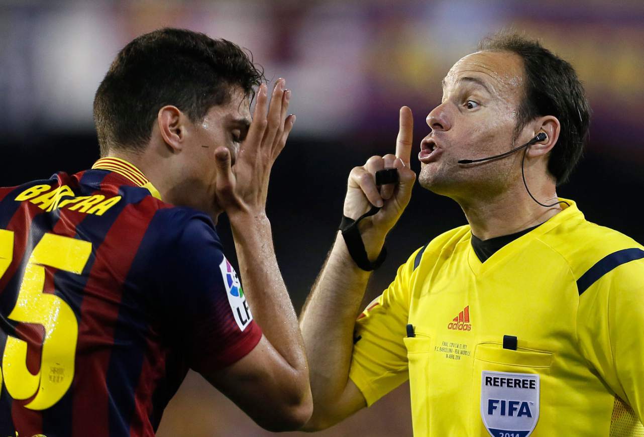من سيكون حكم مباراة ديربي مدريد؟ الحكم الإسباني ماثيو لاهوز