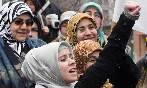 بريطانيا تعول على المسلمين لمواجهة التطرف المسلمين
