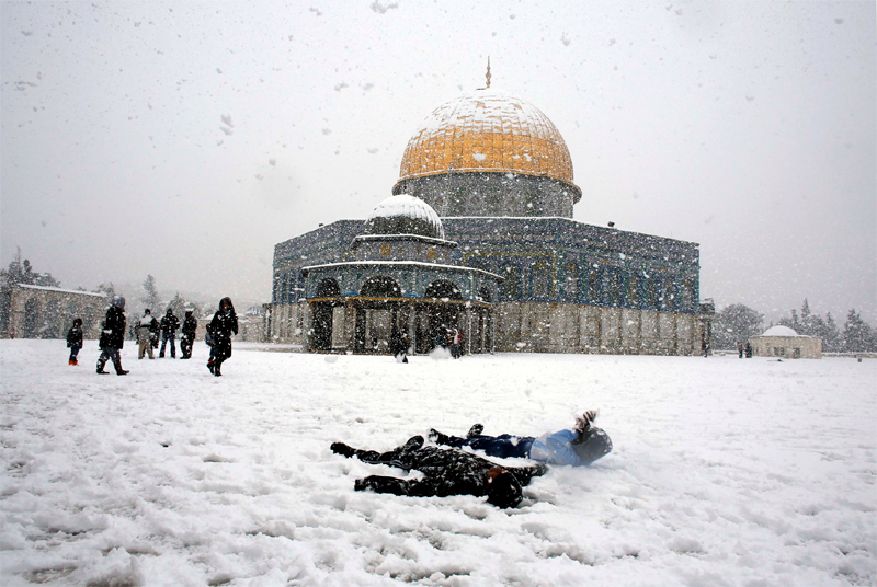الحلايقة: ثلوج على جبال القدس الأربعاء ثلوج القدس