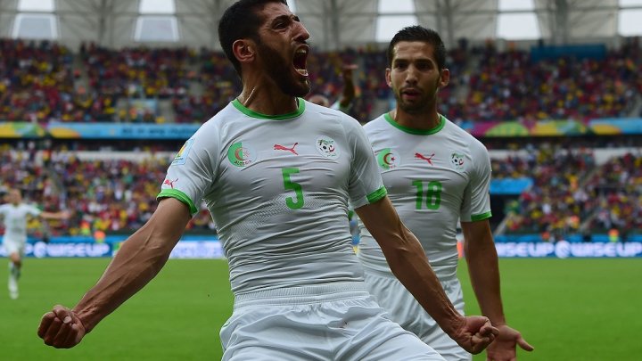الرئيس يهنئ بفوز المنتخب الجزائري منتخب الجزائر
