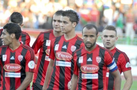 "اتحاد الجزائر" يتأهل للدور الأول في دوري أبطال إفريقيا "اتحاد الجزائر" يتأهل للدور الأول في دوري أبطال إفريقيا