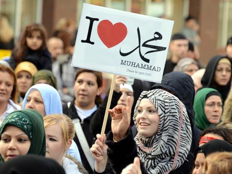 تصاعد الاعتداءات على المسلمات في بريطانيا مسلمات بريطانيا
