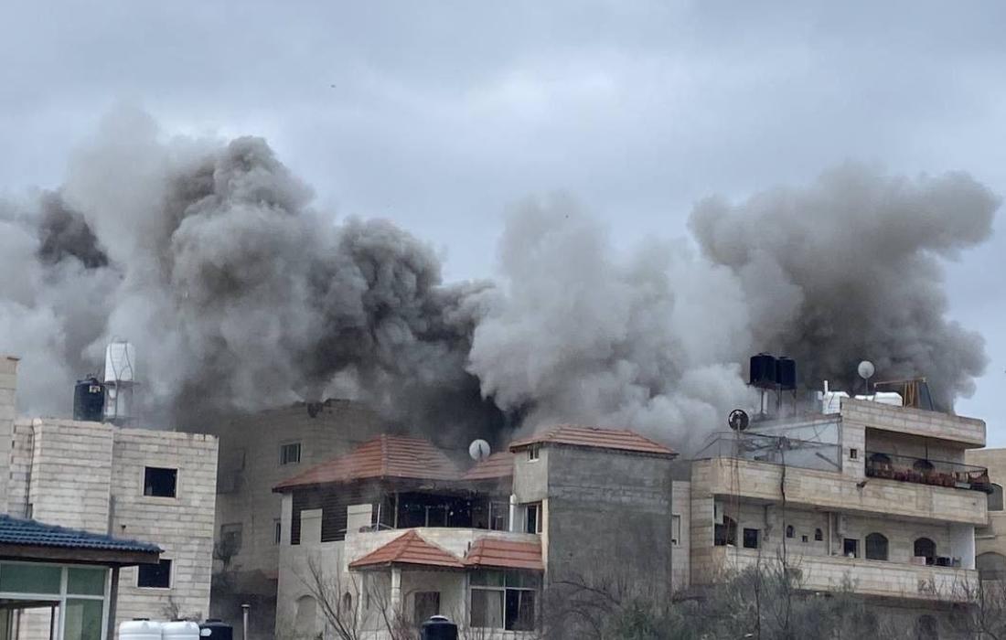 بالفيديو والصور قوات الاحتلال تفجّر منزل الشهيد محمد الجعبري في الخليل