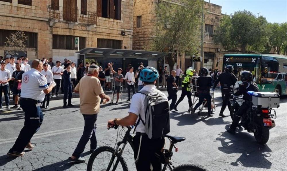 ق7: إصابة فلسطيني بزعم طعنه إسرائيليين بمحطة حافلات بالقدس