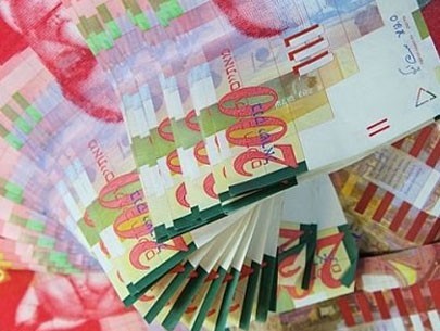 قرار إضافي باحتجاز أموال الضرائب..وحجم المبلغ أصبح مليار شيكل مليار شيكل