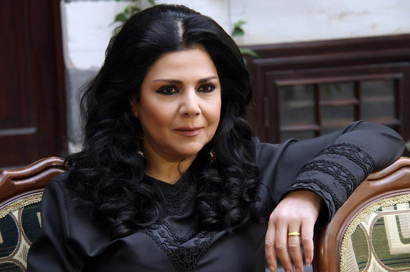 بالصور.. الممثلة السورية المعروفة بـِ "أم عصام" تتمرد ! صباح الجزائري
