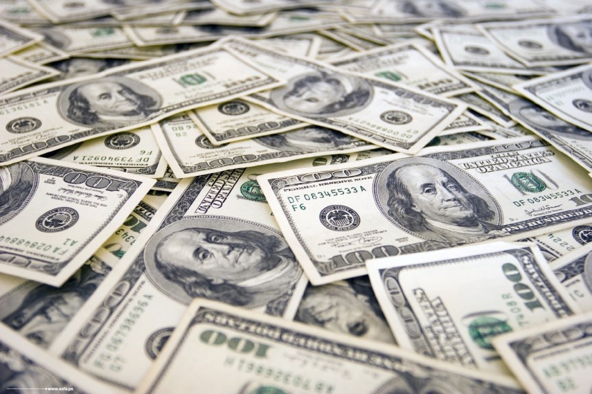 اسرائيل تتخذ إجراءات سترفع سعر صرف الدولار الدولار