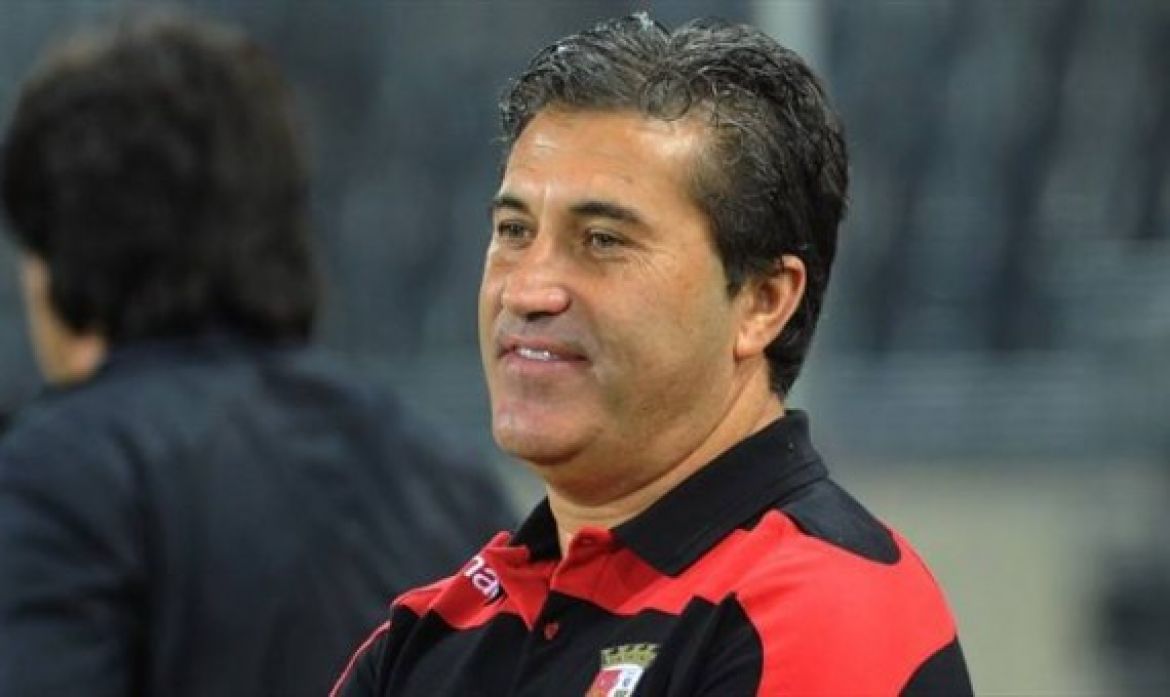 بورتو يتعاقد مع المدرب البرتغالي جوزيه بيسيرو بورتو يتعاقد مع المدرب البرتغالي جوزيه بيسيرو