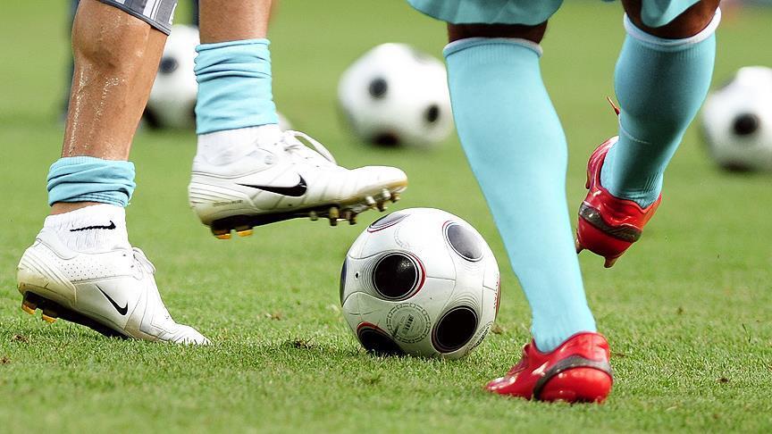 مانشستر سيتي يواجه ليفربول بنهائي كأس الرابطة الإنجليزية مانشستر سيتي يواجه ليفربول بنهائي كأس الرابطة الإنجليزية