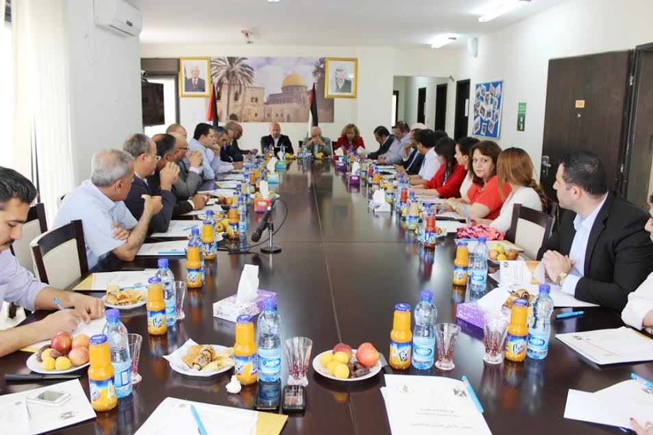 بحث التحضيرات الخاصة بـ "المنتدى الوطني الأول للمبدعين في فلسطين" بحث التحضيرات الخاصة بـ "المنتدى الوطني الأول للمبدعين في فلسطين"