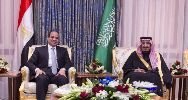 الملك السعودي يبدأ زيارة رسمية لمصر الملك السعودي يبدأ زيارة رسمية لمصر