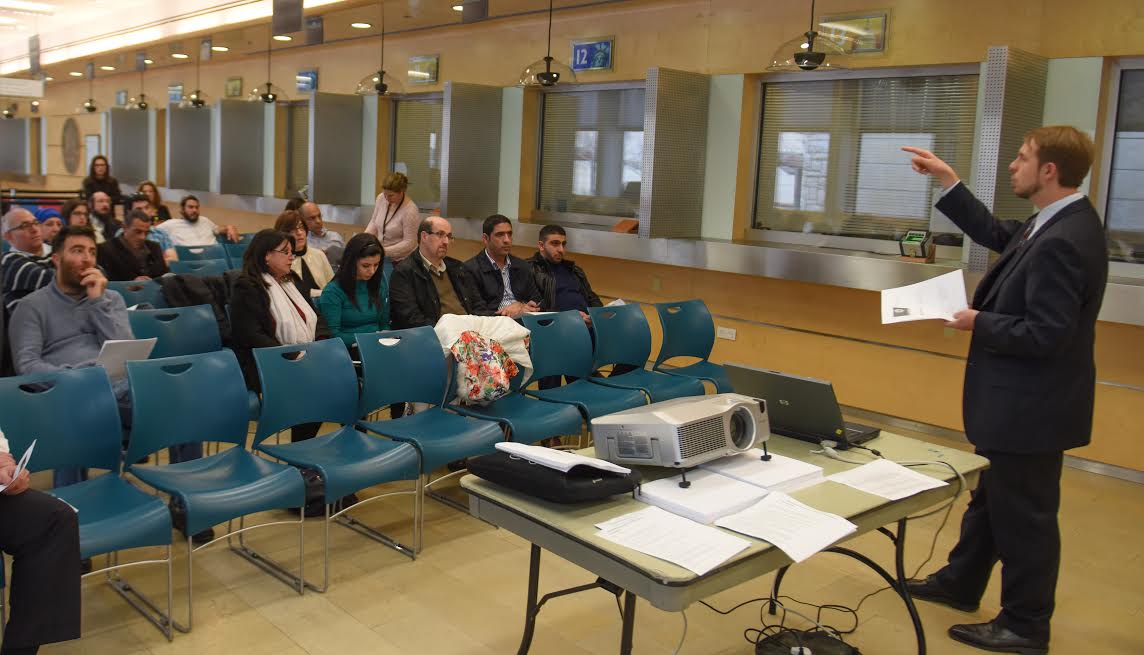 ورشة عمل حول التحسينات على تعبئة طلبات التأشيرة للولايات المتحدة ورشة عمل حول التحسينات على تعبئة طلبات التأشيرة للولايات المتحدة