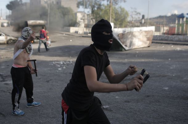 سحب الجنسية والطرد لغزة.."خطة 8" لقمع انتفاضة القدس انتفاضة