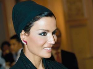 الشيخة موزة