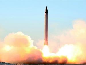 تجربة صاروخية